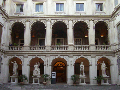 Esculturas en el Palazzo Altemps